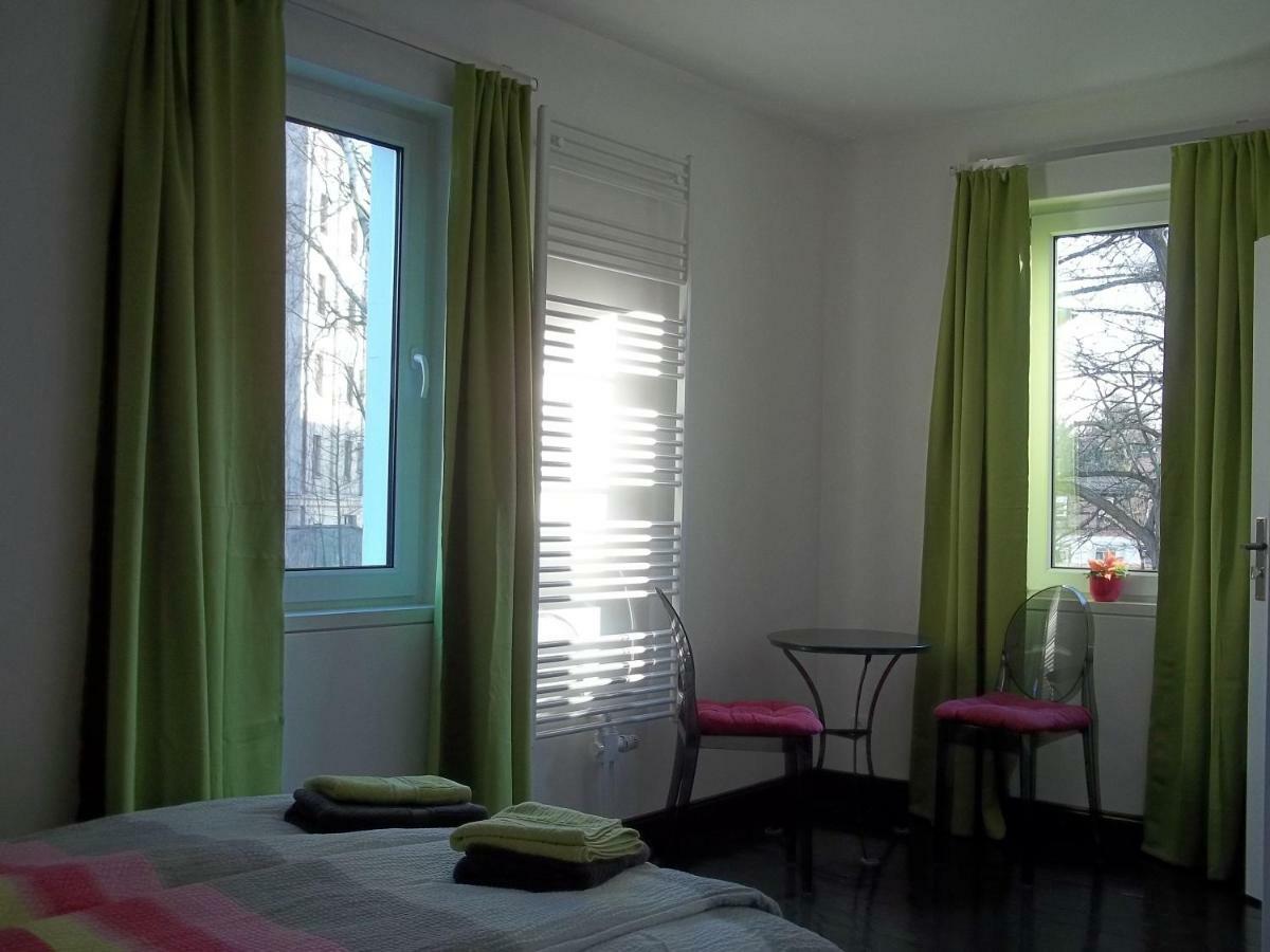 "Frosch & Fisch" Bed and Breakfast Himmelpfort Exteriör bild